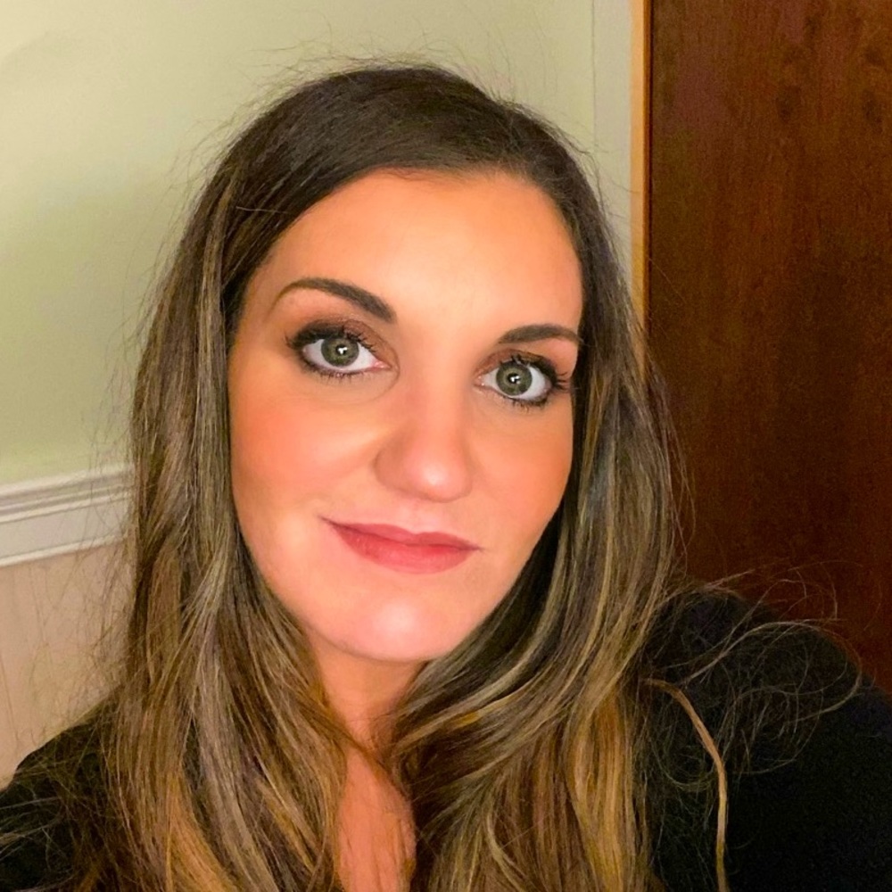 Meet your Posher, Amy